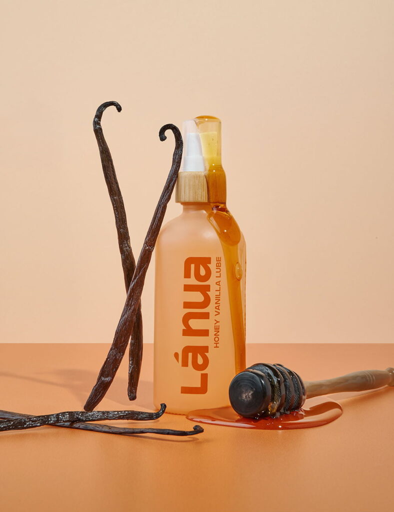 honey-vanilla-flavored-lube-la-nua-web